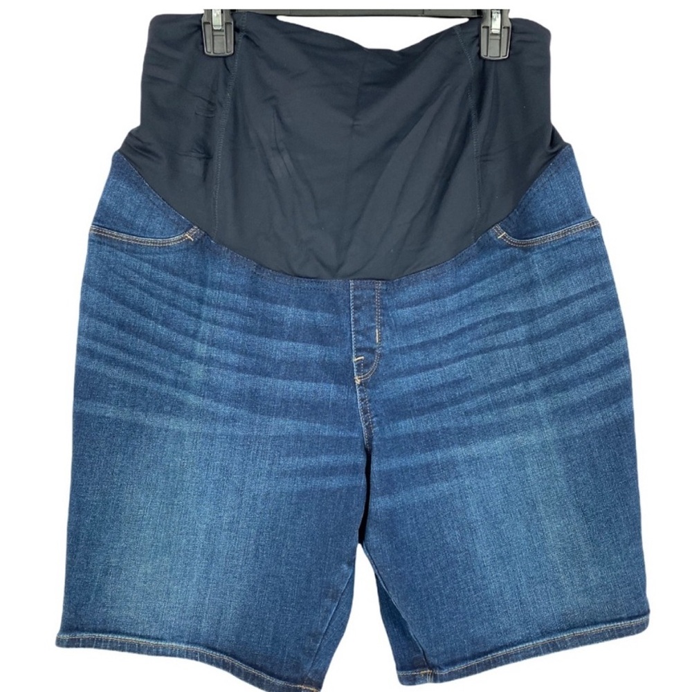 Isabel Maternity Crossover Panel Bermuda Maternity Jean Shorts Medium Wash Sz 8